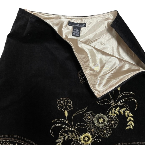 Willi Smith Black Corduroy Embroidered A-Line Short Skirt Gold Floral Stitching - Picture 4 of 8